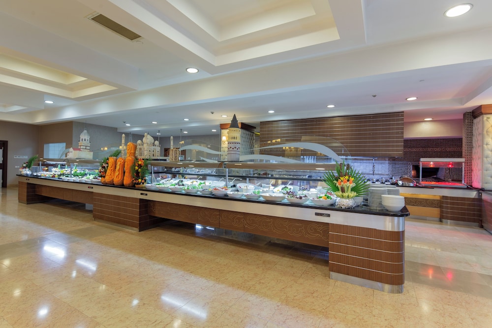 Alba Royal Hotel - Adults only 6/50
