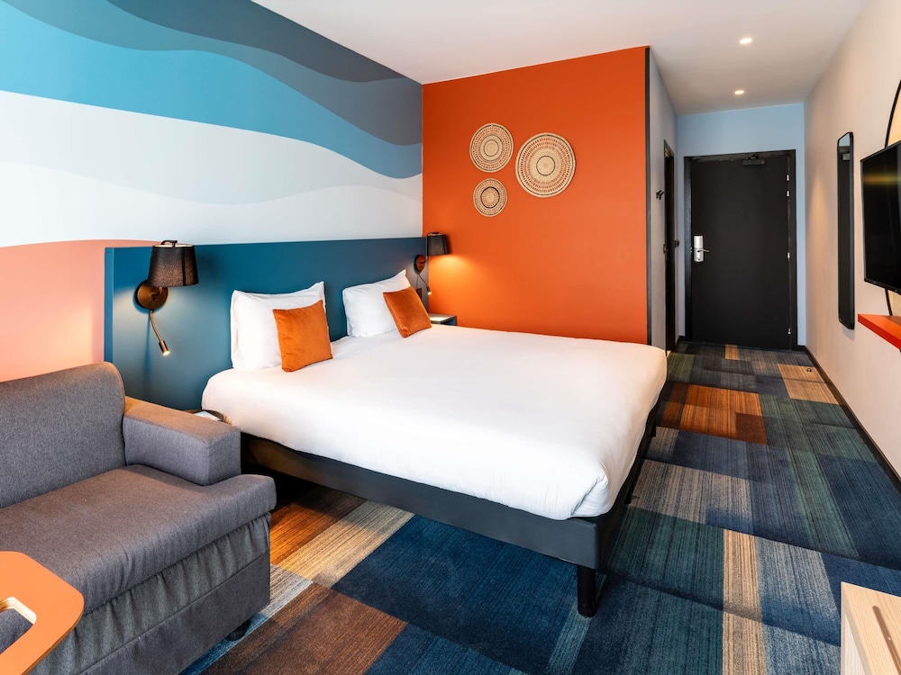 ibis Styles Miramas-Provence 15/48
