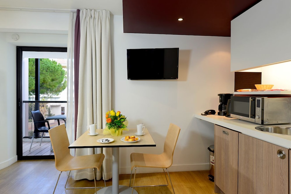 Residence Resideal Premium Cannes 20/42