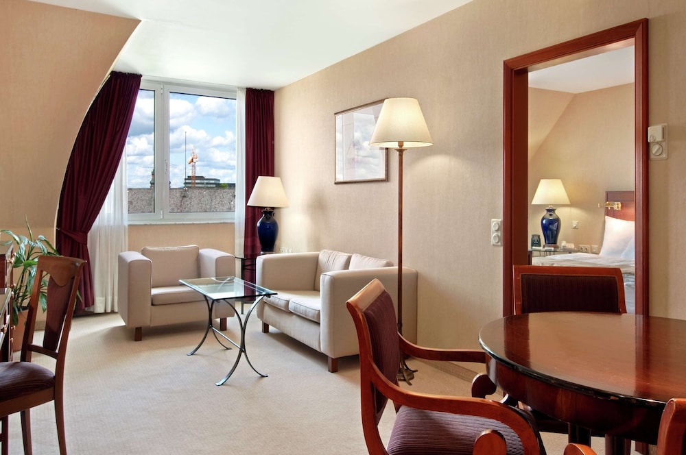 Brunfels Hotel, in the Unbound Collection by Hyatt 35/55