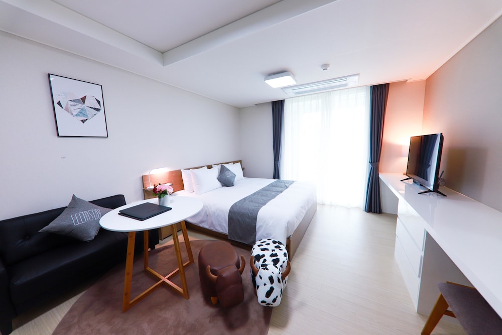 Geoje Leein Stay Hotel 7/23