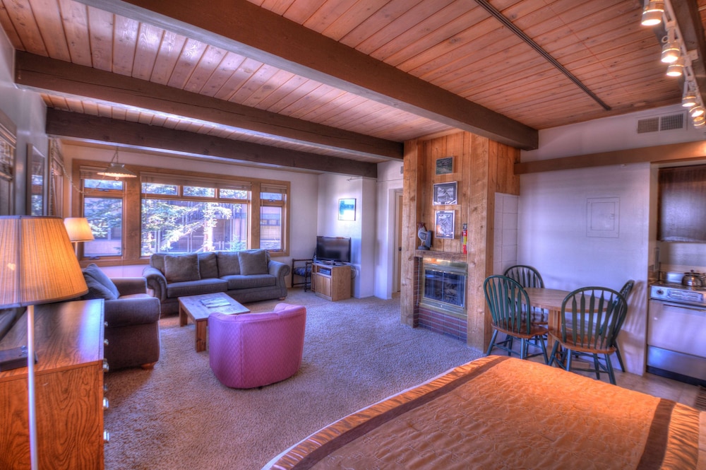 Aspenwood a Destination by Hyatt Residence 53/80