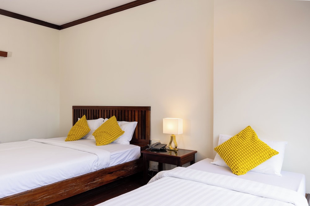 The President Hotel at Chokchai 4 22/57