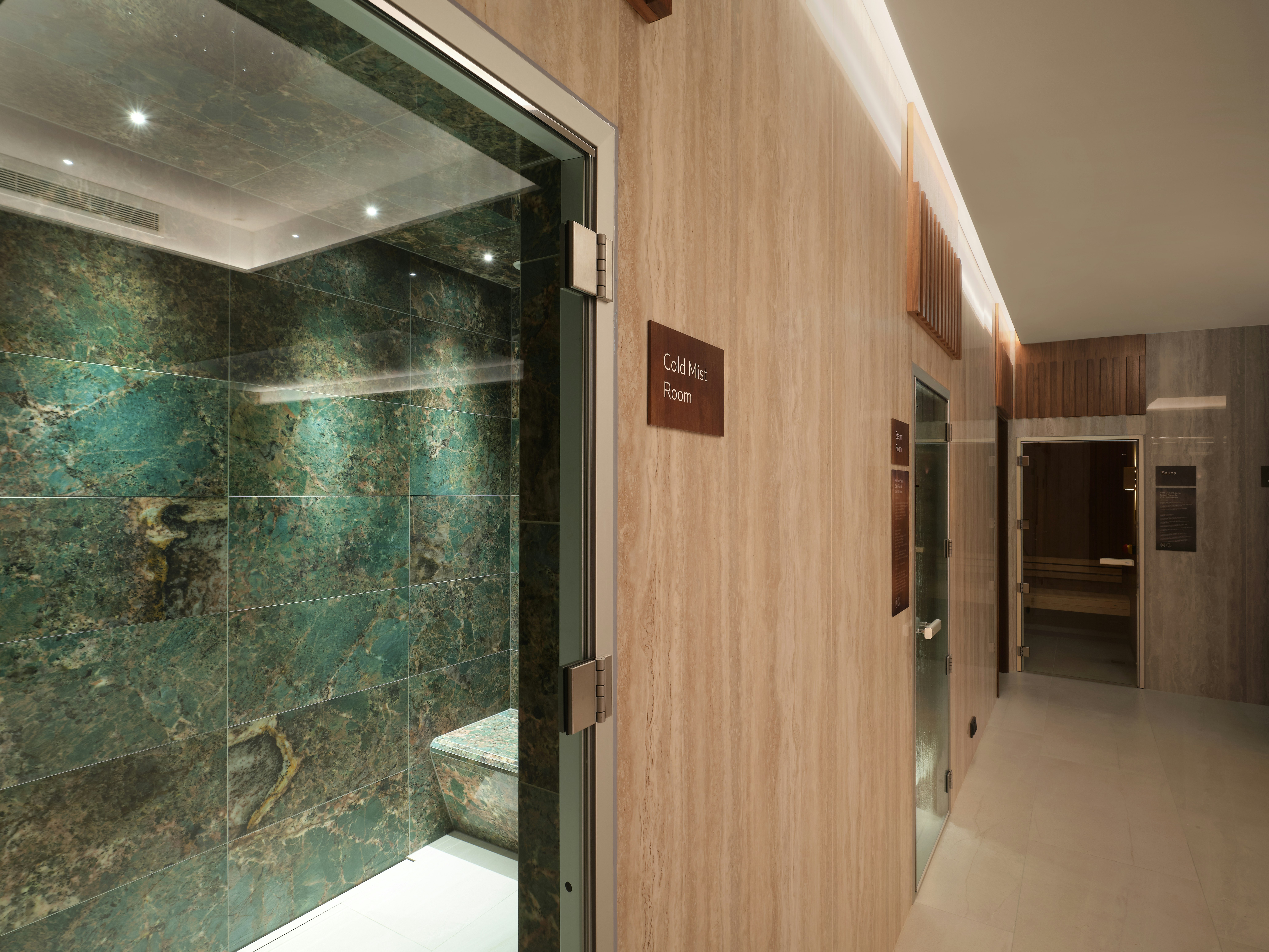 Iceland Parliament Hotel, Curio Collection by Hilton 11/31