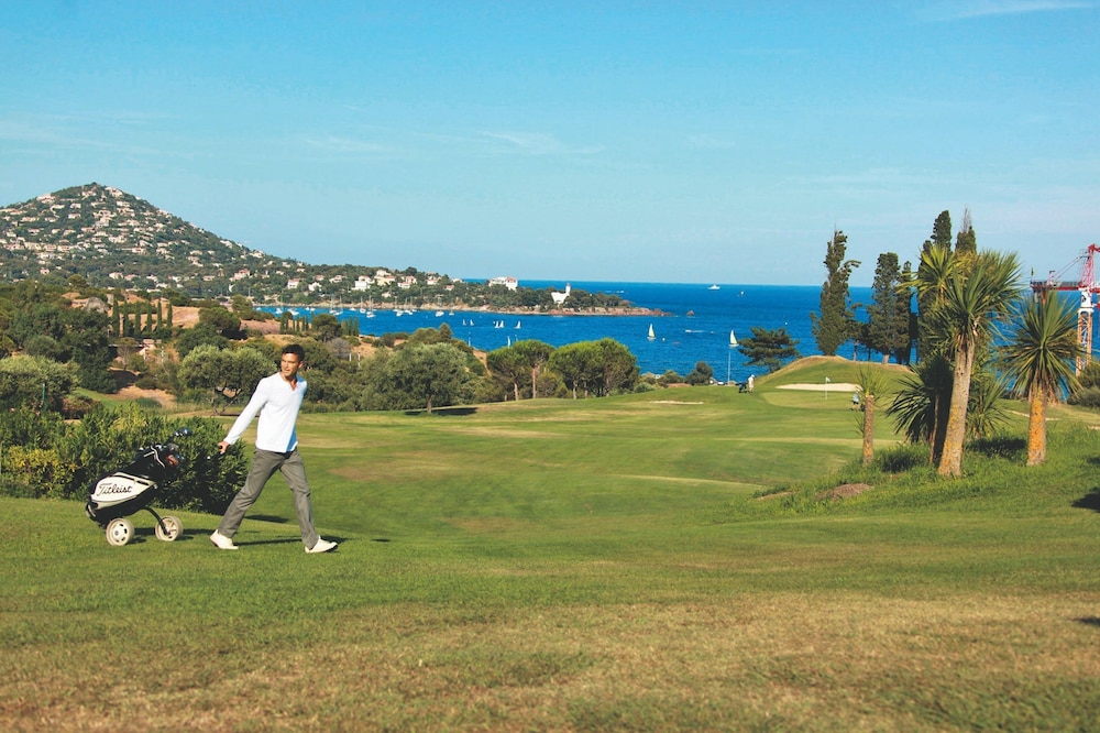 Hotel de L Esterel 27/50