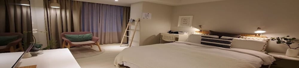 Yomi Hotel 34/76