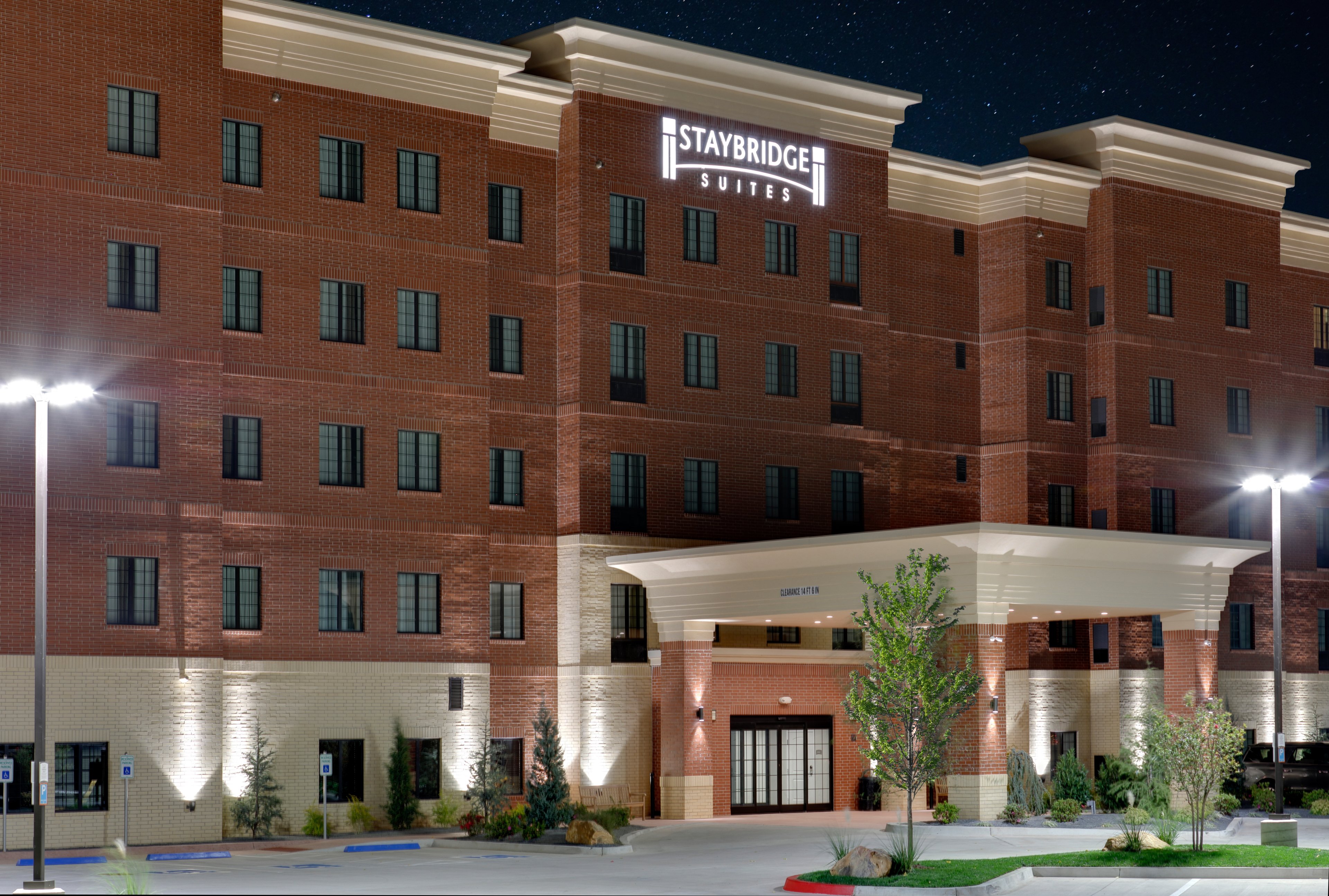 STAYBRIDGE SUITES OKLAHOMA CITY - DOWNTOWN 4/45