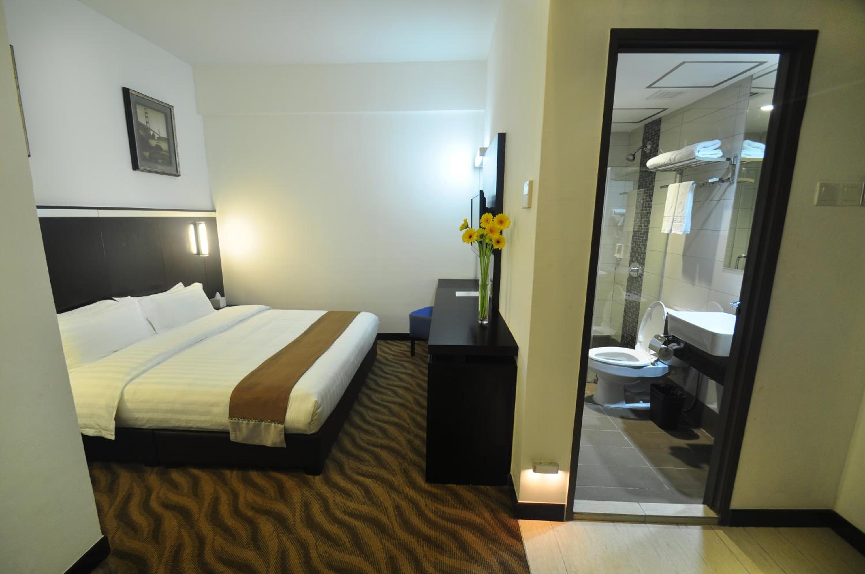 Standard, Double Bed, No Window