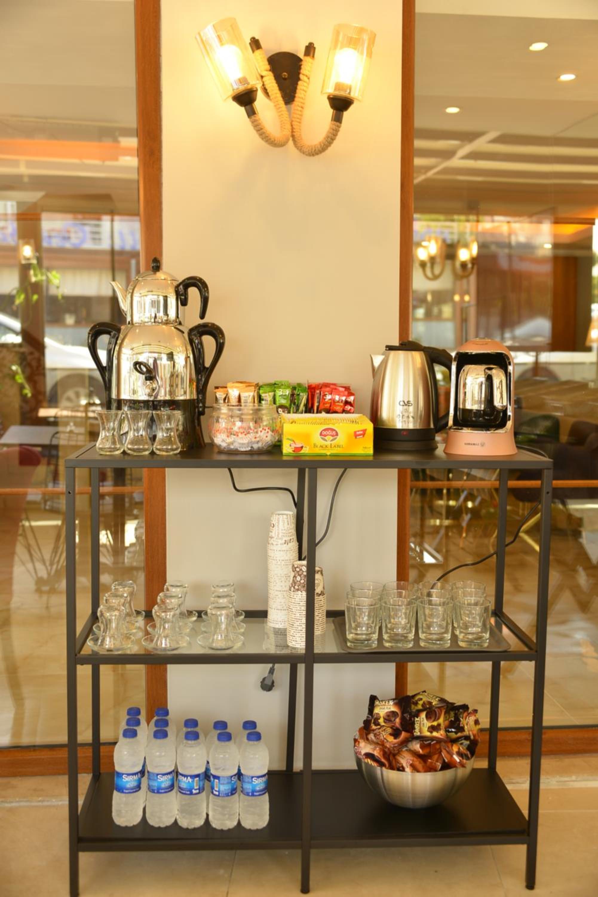 Pure Diamond Hotel 25/27