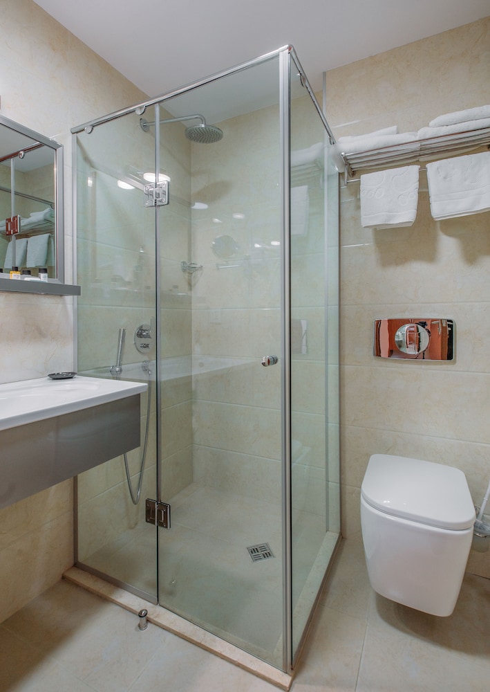 Urban Boutique Hotel 49/50