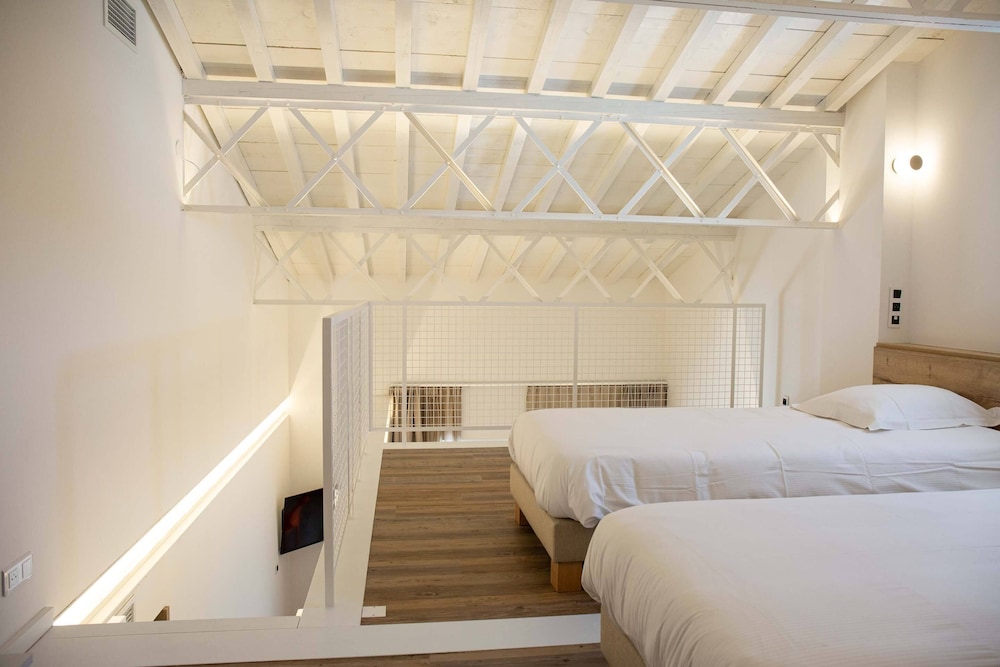 DUPLEX, COLLECTION, 2 ROOMS, APARTMENT