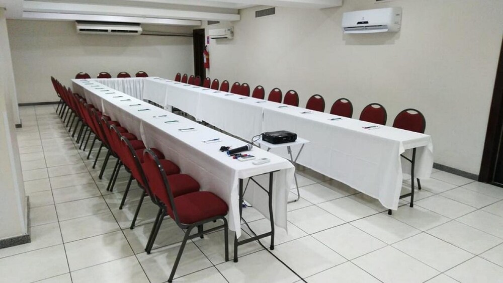 Hotel Golden Park Recife Boa Viagem By Nacional Inn 65/73