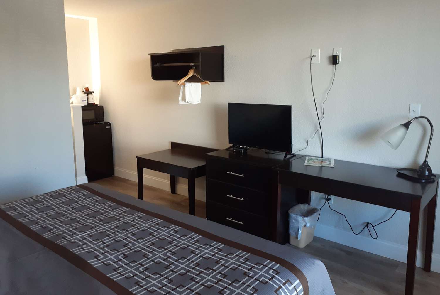 Travelodge By Wyndham Virginia Beach Bay Beach 4/6