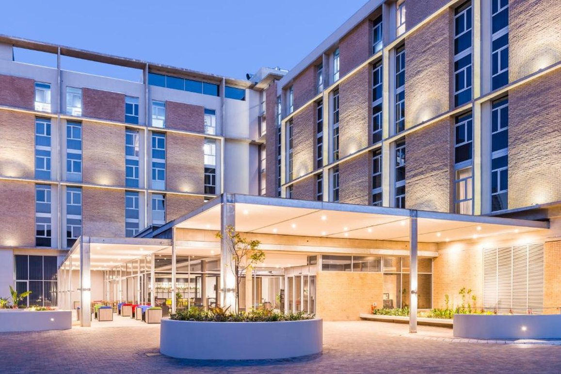 Onomo Hotel Durban 72/79