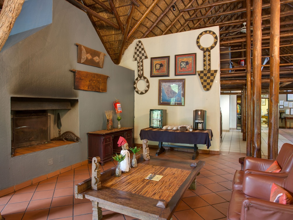 MADIKWE RIVER LODGE 16/42