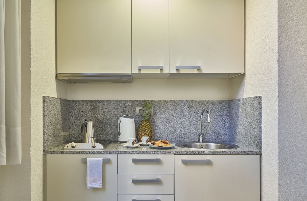 Barcelona Sants Station Apartments 4/39