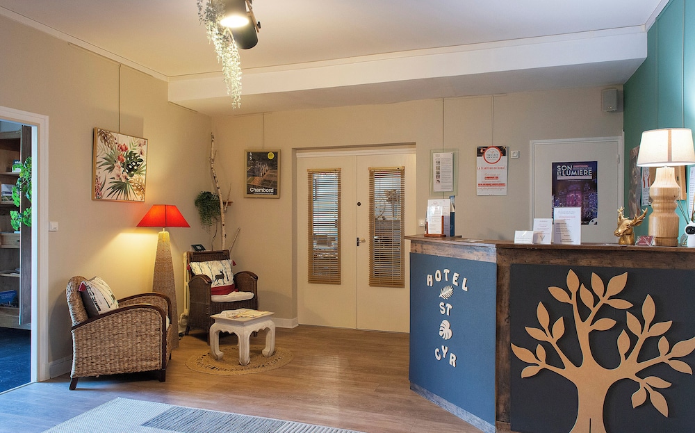 HOTEL LE SAINT CYR 3/41