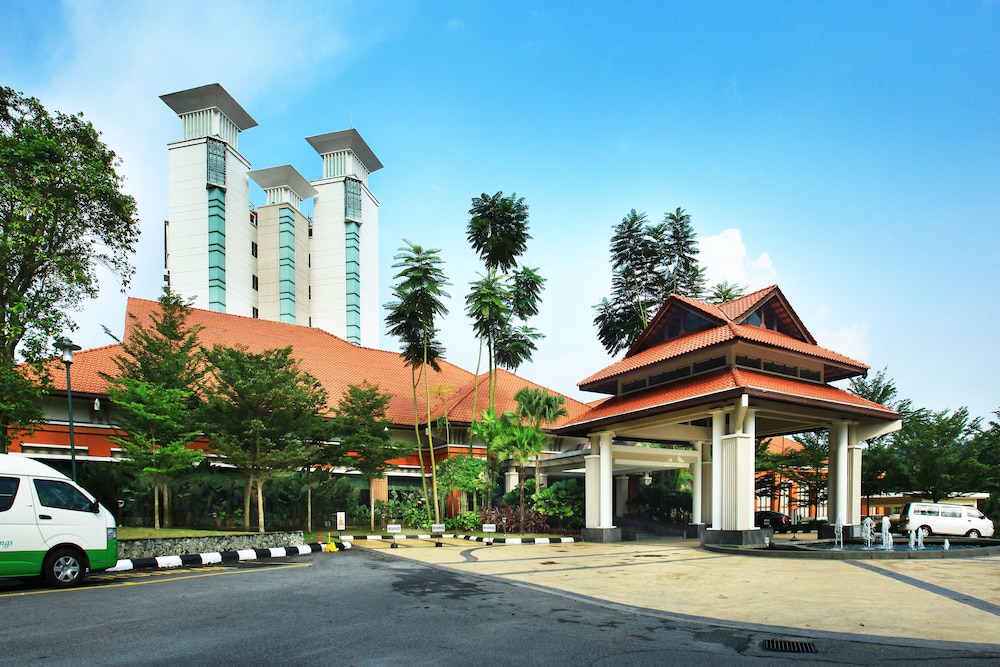 Nilai Springs Resort Hotel in NILAI