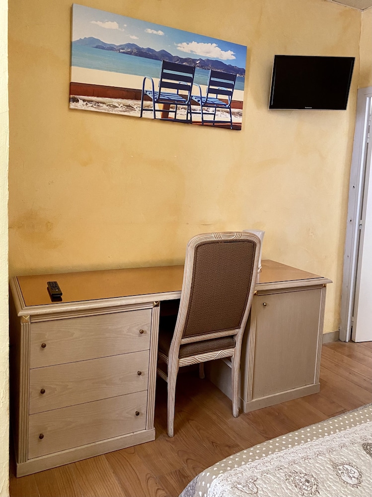 Boutique Hotel Couleurs Du Sud 35/50