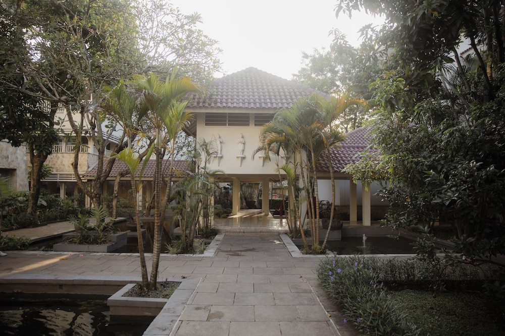 Sheraton Jakarta Soekarno Hatta Airport 65/68