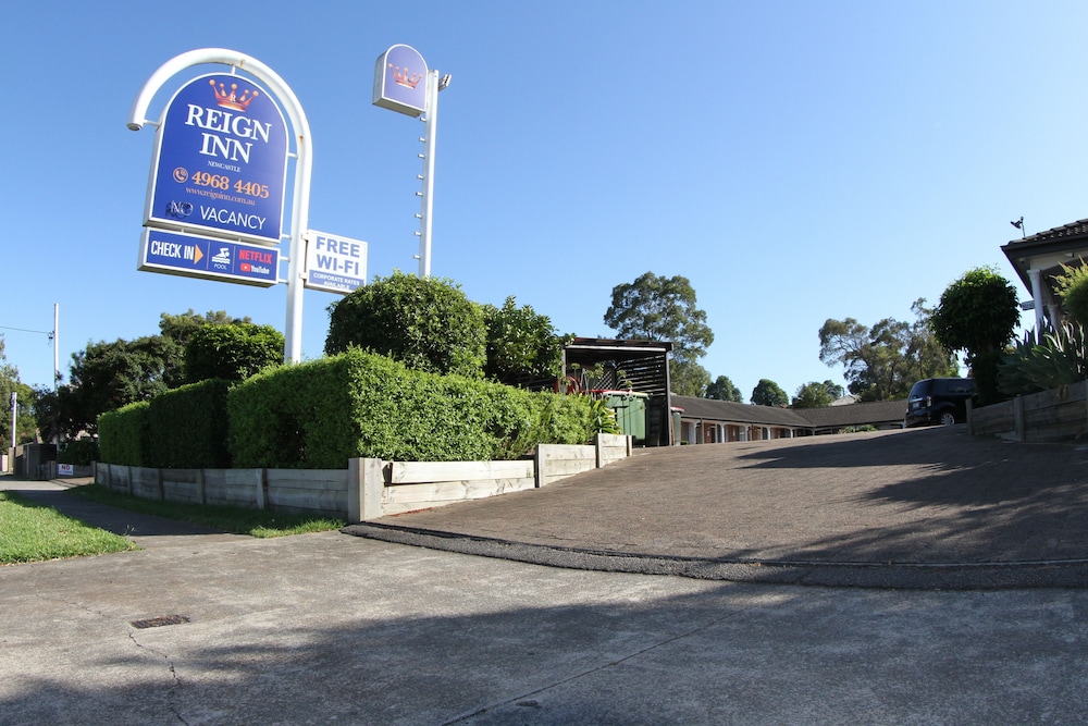Reign Inn Newcastle 28/50