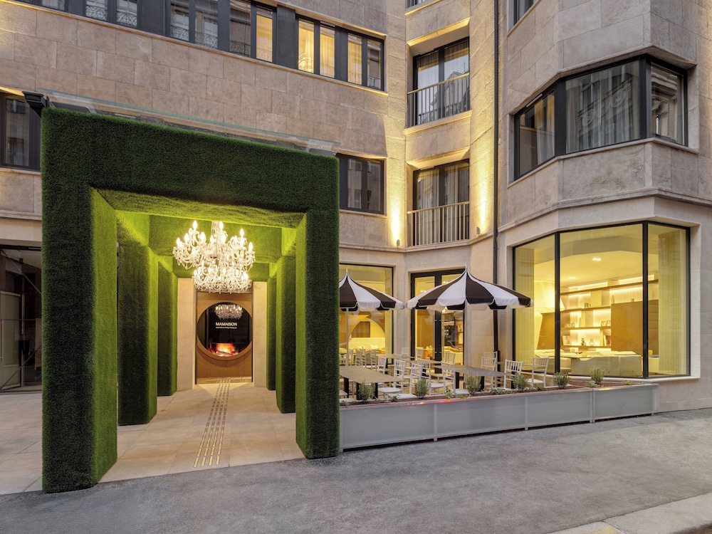 Mamaison Hotel Chain Bridge Budapest 5/50