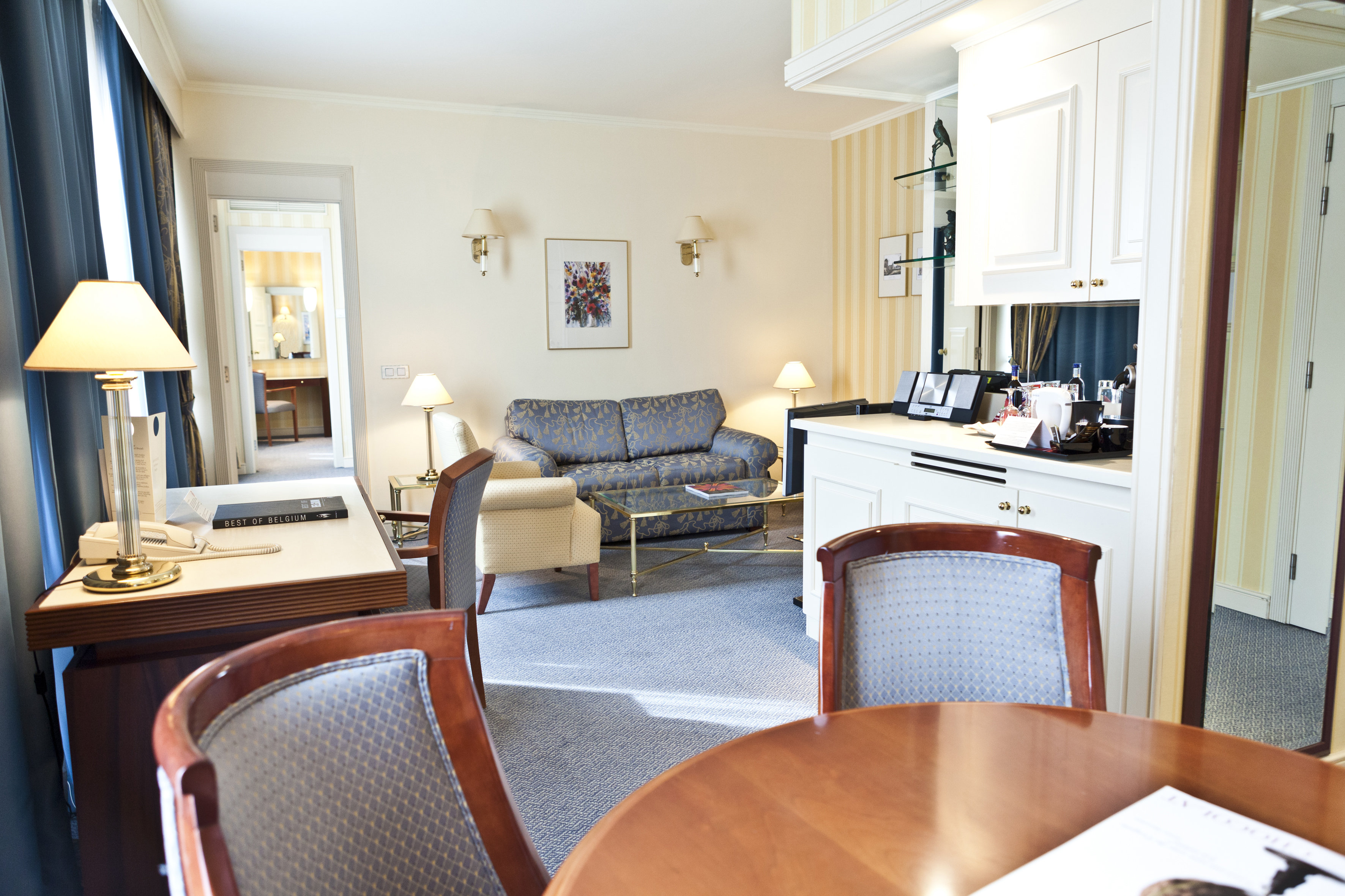 Le Chatelain Brussels Hotel 19/29