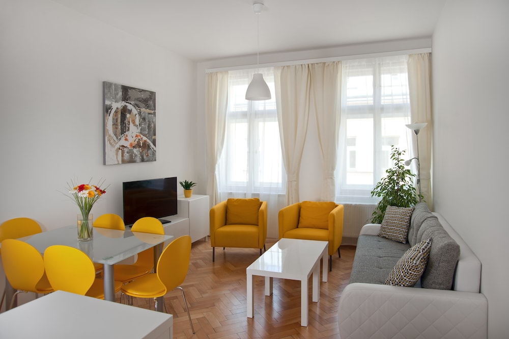 Residence Vocelova 23/44
