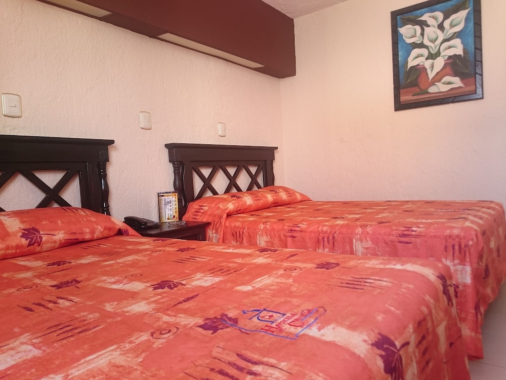 Hacienda de Castilla Hotel 25/60