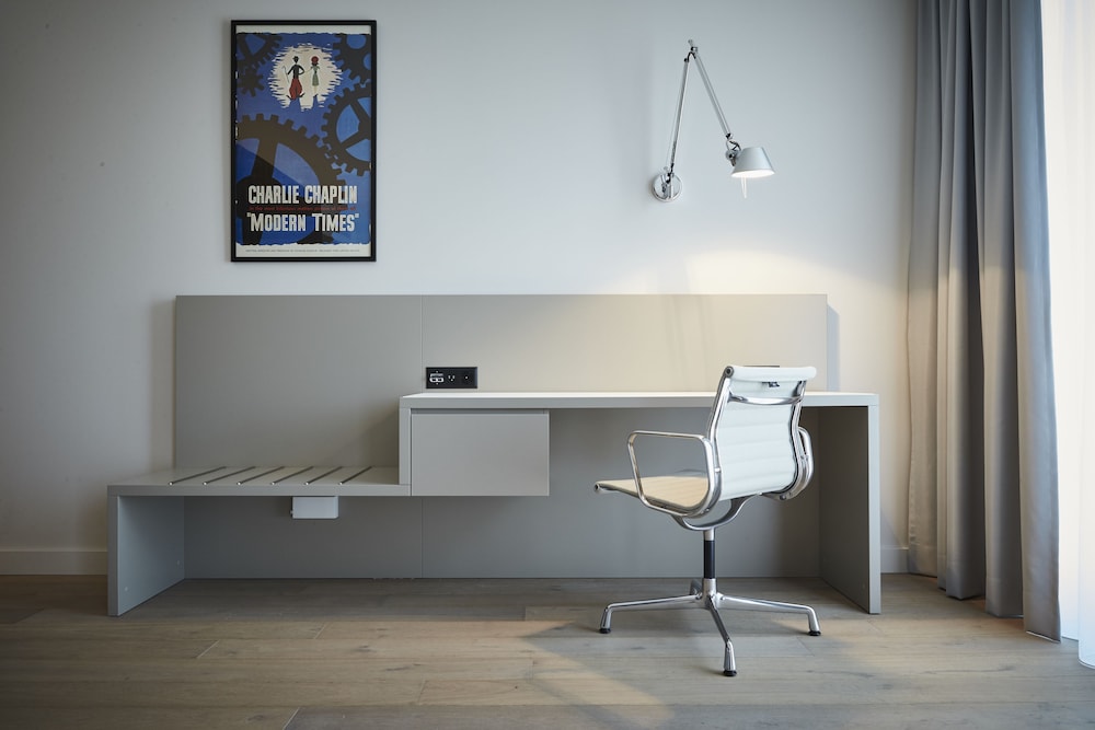 Modern Times Hotel, Vevey, A Tribute Portfolio Hotel 65/79