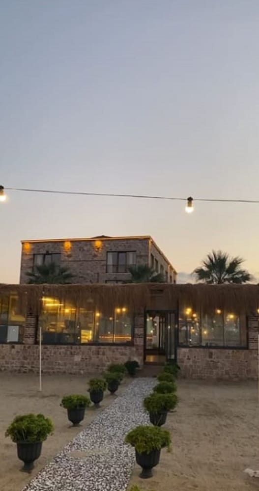 Cunda Aksac Otel 2/50