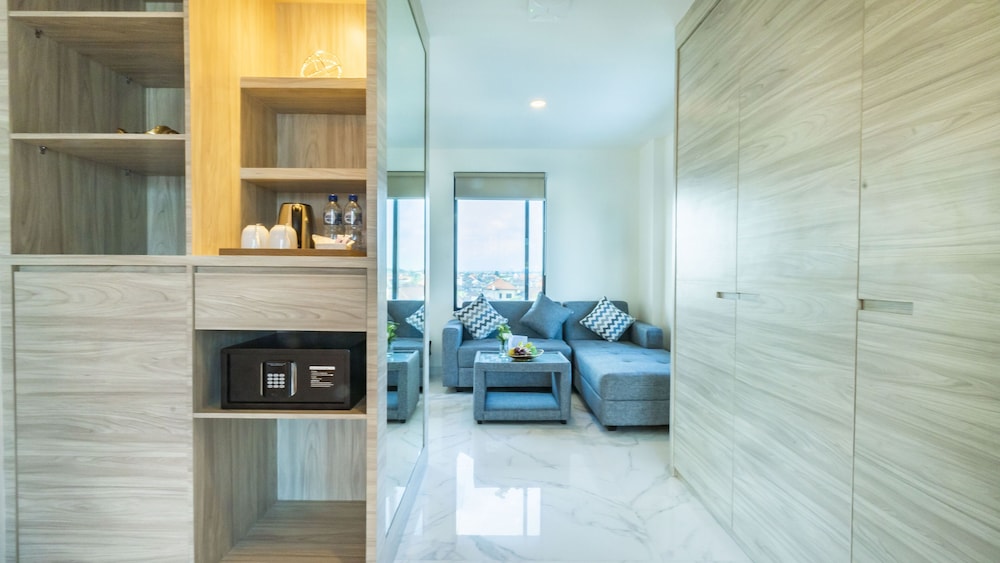 City Of Aventus Hotel Denpasar 54/74