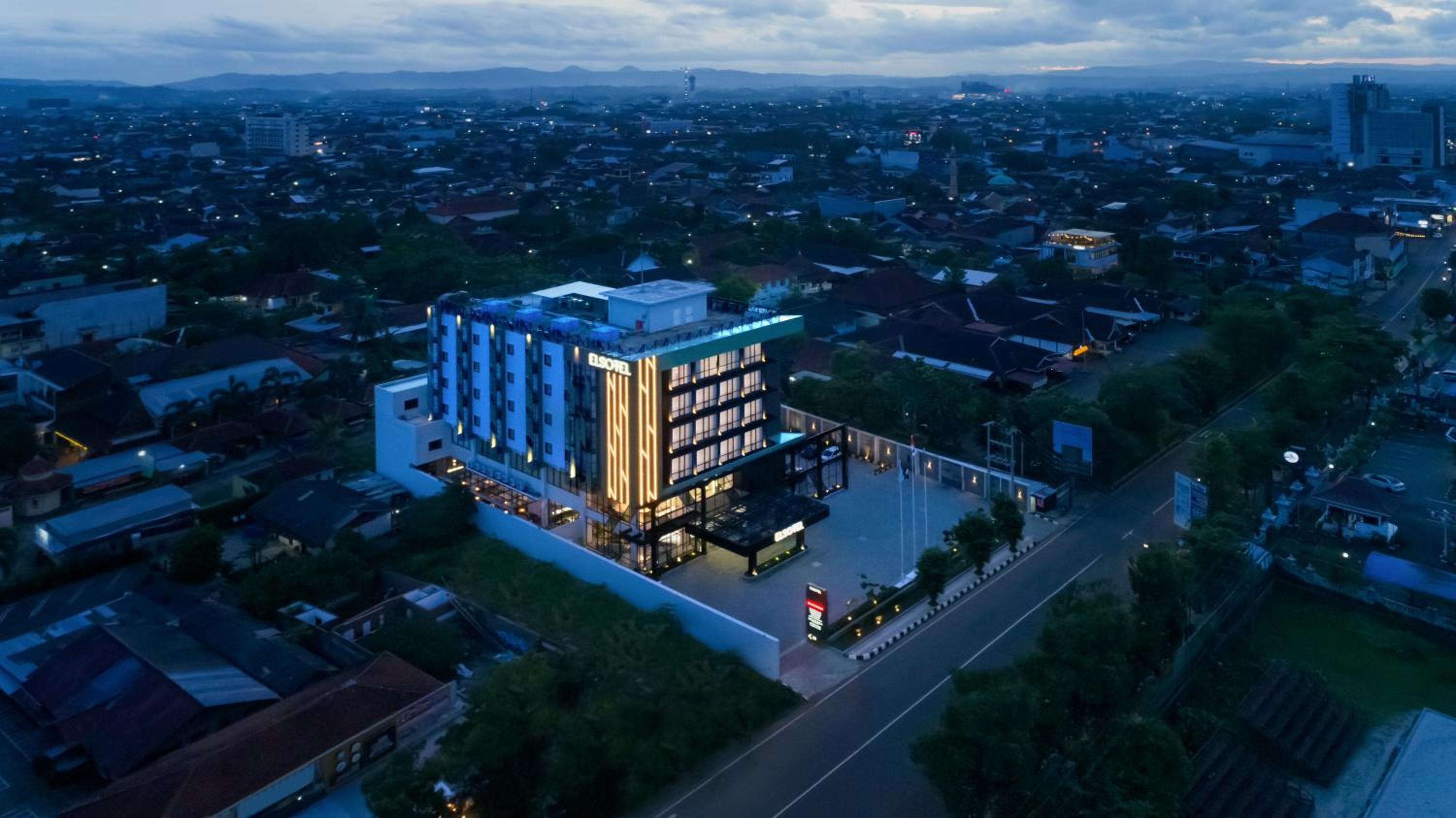 ELSOTEL Purwokerto 2/37