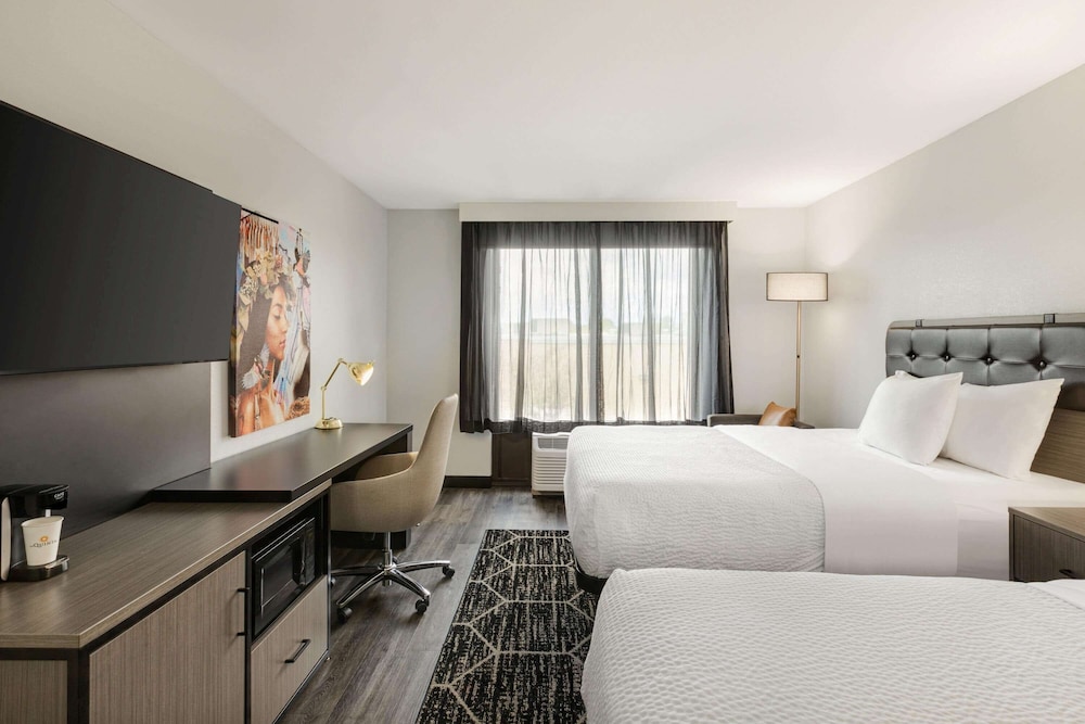 La Quinta Inn & Suites by Wyndham Dothan 39/71