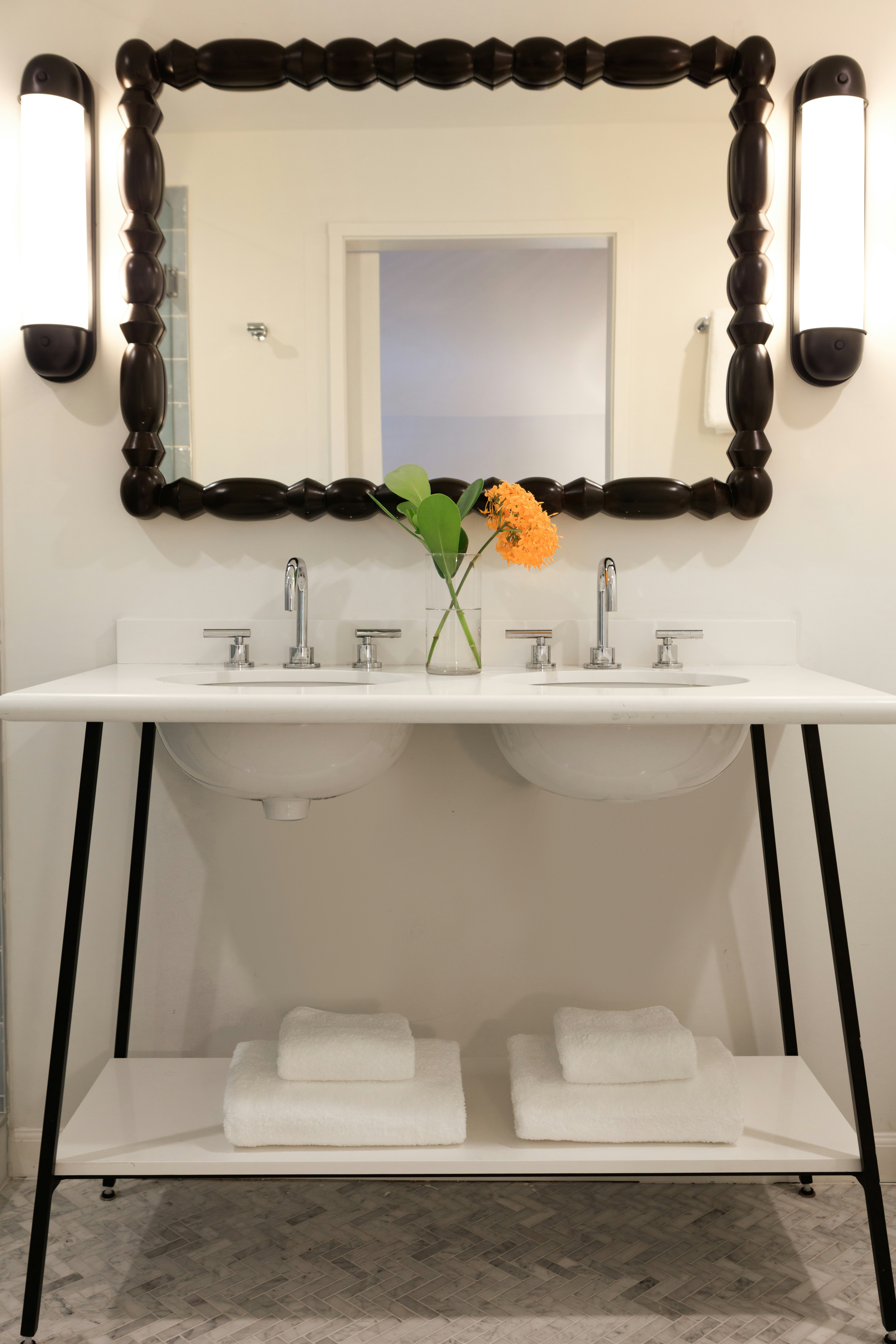 Lighthouse Hotel - Key West Historic Inns 49/59