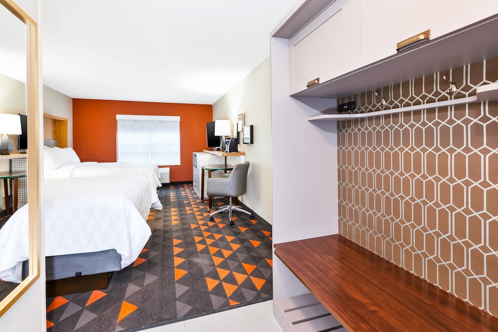 Holiday Inn & Suites Toledo Southwest - Perrysburg 22/59