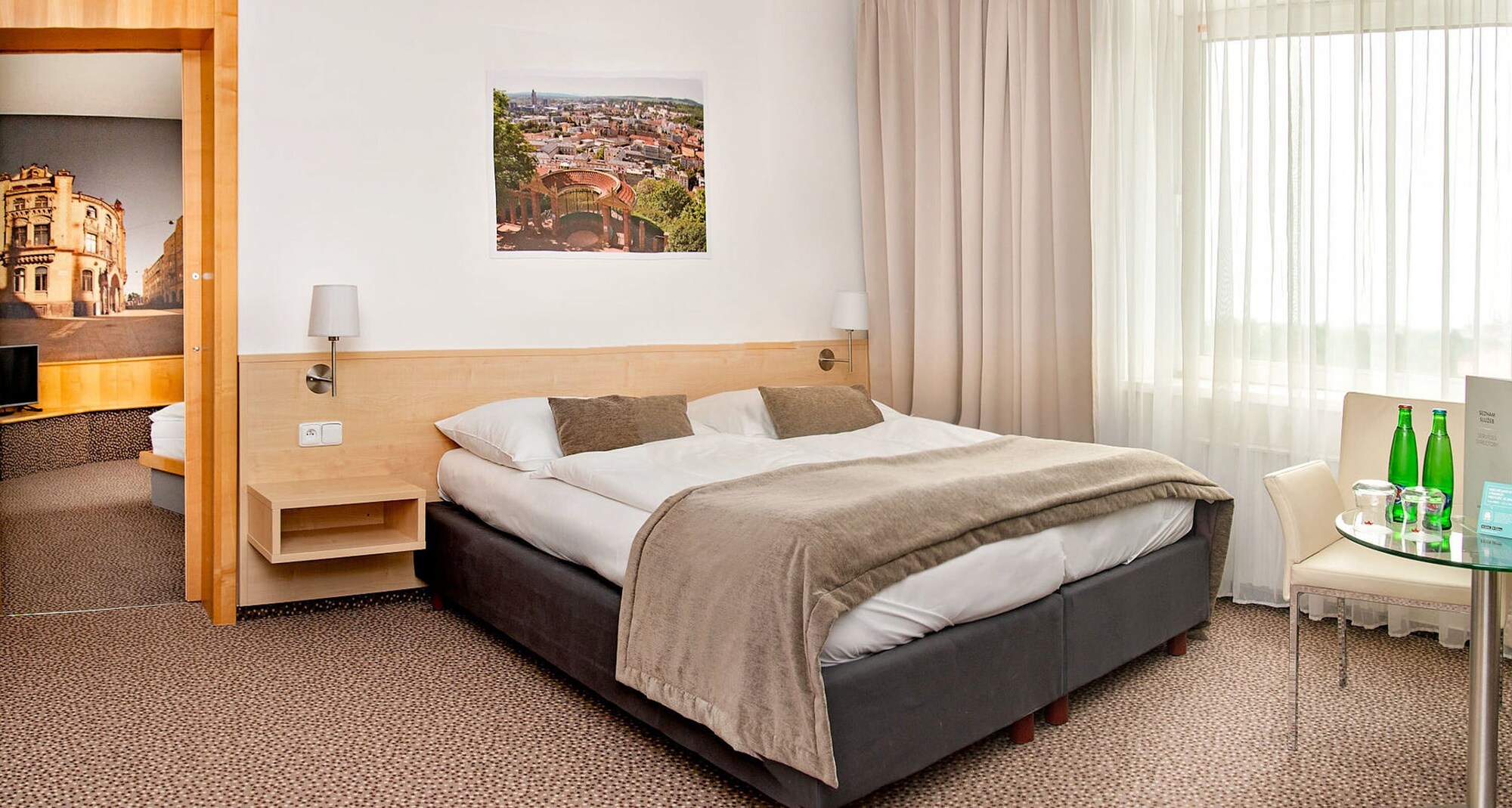 1 BEDROOM, FAMILY