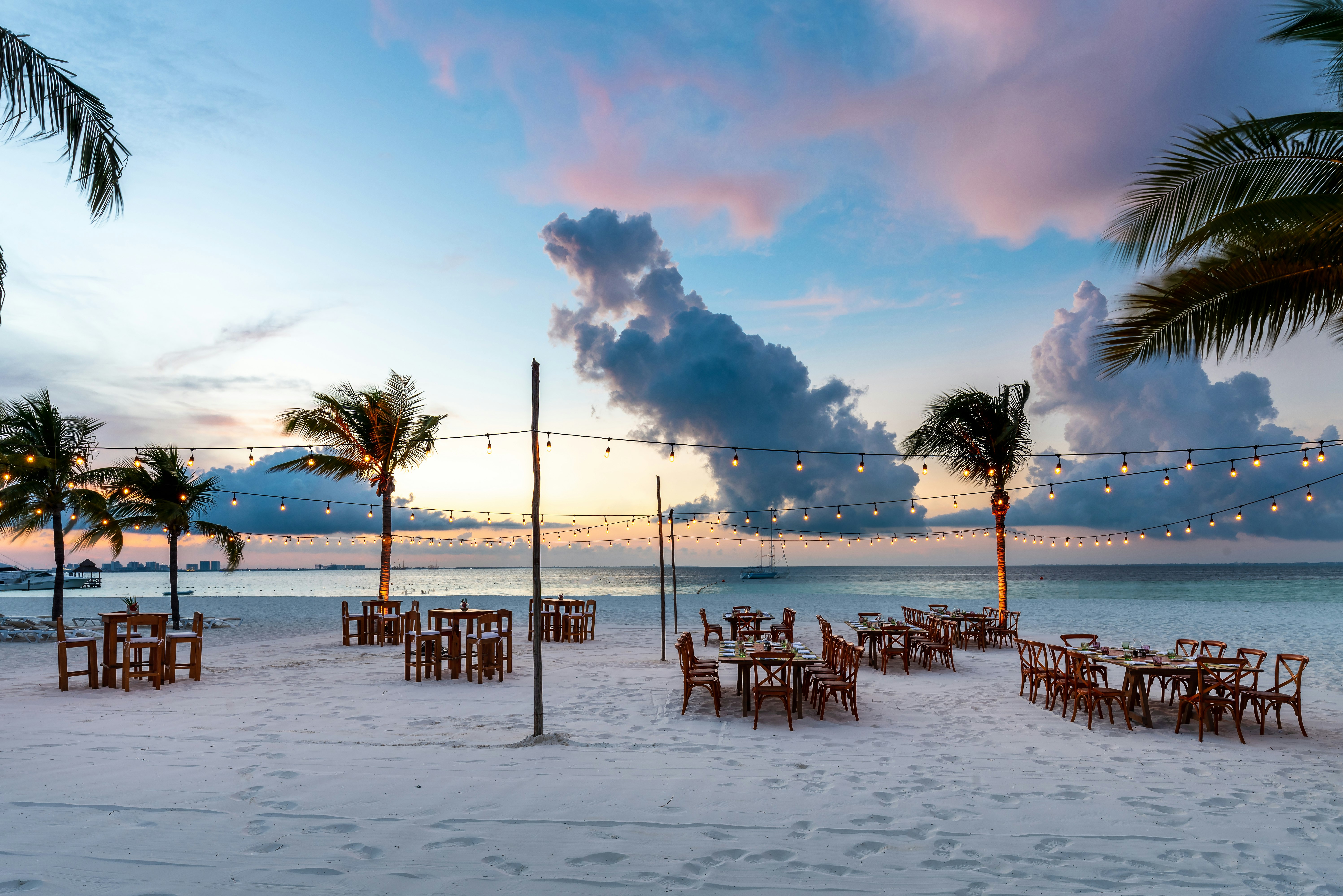 Presidente Intercontinental Cancun Resort 77/82
