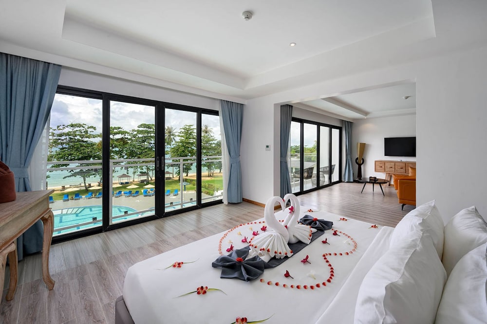 Royal Yao Yai Island Beach Resort 16/50