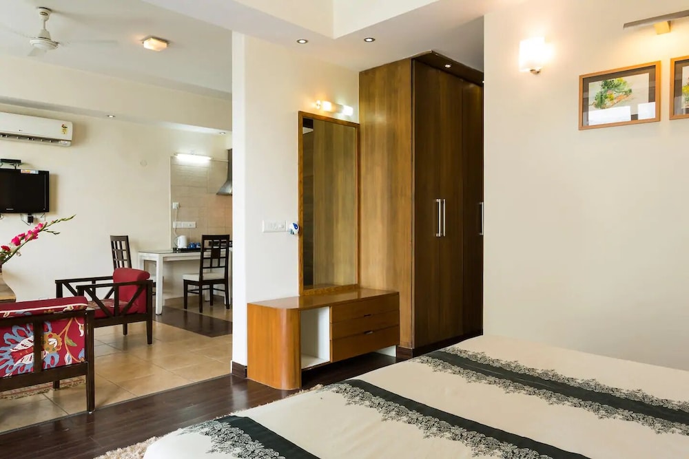 Perch Service Apartments - Gurgaon 18/32