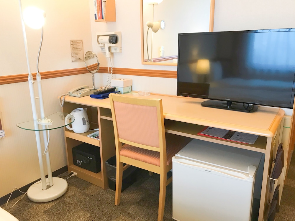 Toyoko Inn Nagoya Sakae 60/64