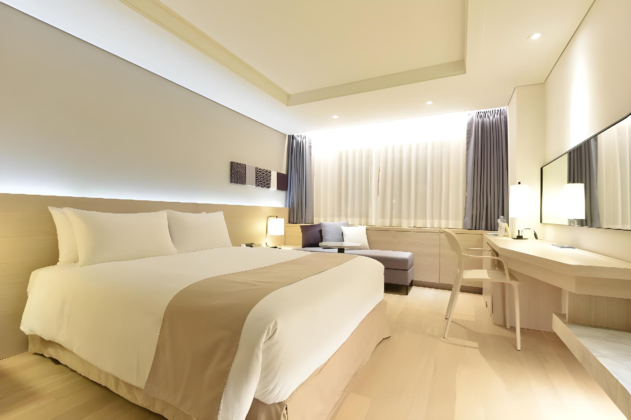 Standard, 2 Double Beds