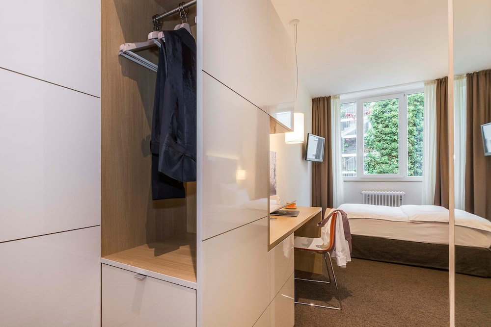 Boutique Hotel Atrium Munchen 40/64
