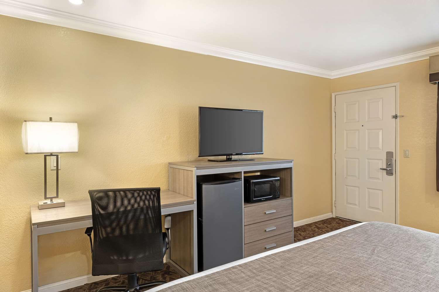 Best Western Hanford Inn 12/15