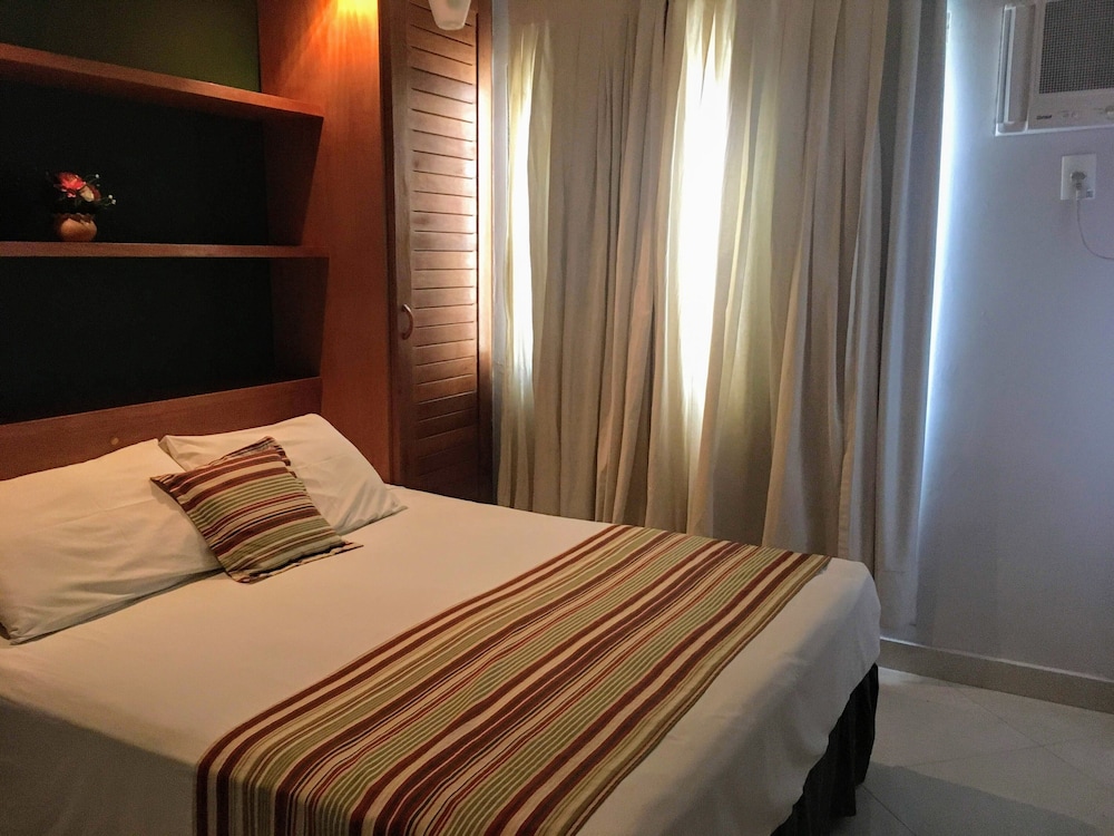 Flat, Queen and Twin Beds