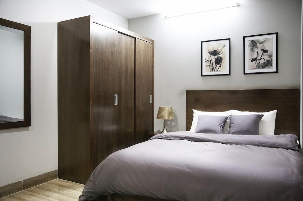V House 6 Serviced Apartment 17/41