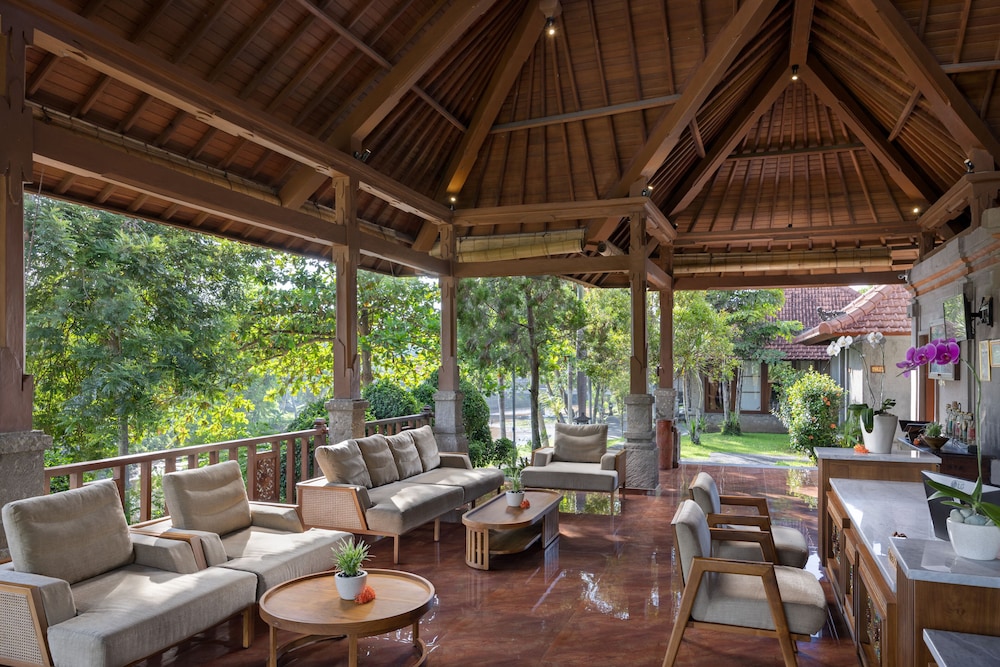 Santi Mandala Villa And Spa 121/140