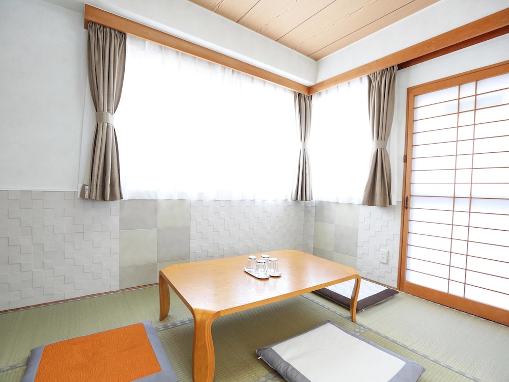 Hotel Areaone Kochi 50/50