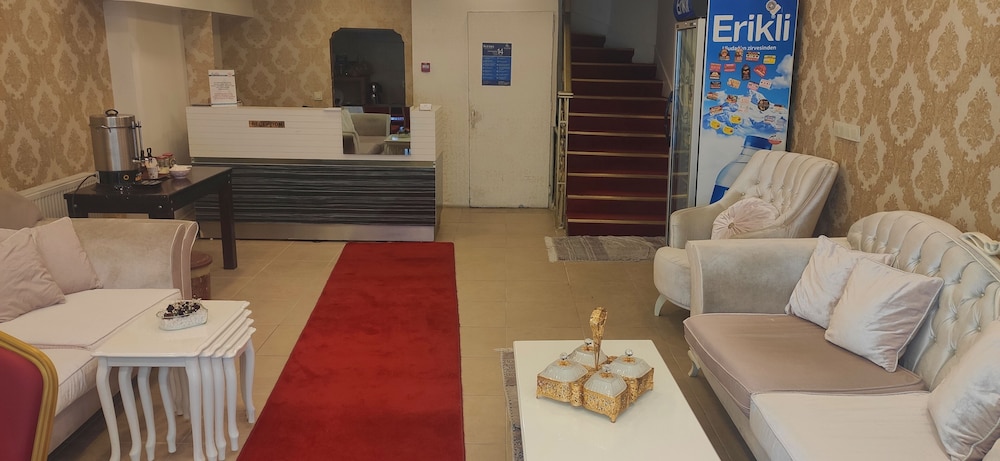 Sah Hotel 44/58