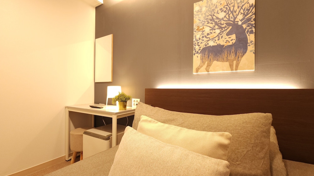 OYO Hostel Myeongdong 1 9/63